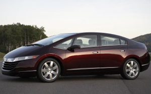 The future is here!!! Honda’s Fully functional Next-Generation Fuel Cell car makes its debut