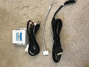 FS: SF Bay Area USA spec iPod Adapter + 30 pin lightning connector-f1eb8ce7-ec37-45da-b731-f7f20bf27589.jpg