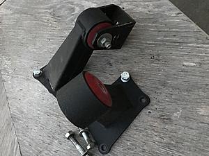 FS:NY Innovative engine/ trans mounts for sale (3)-img_1338.jpg