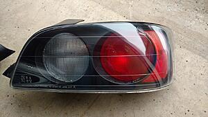 Canada FS: Honda S2000 Tail Lights 0USD-hp9h3n6.jpg