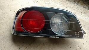 Canada FS: Honda S2000 Tail Lights 0USD-xw0shh5.jpg