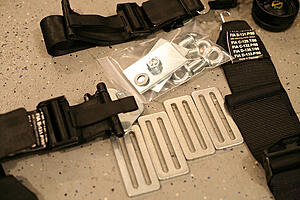 FS: MA - 6pt Schroth Clubman Harnesses (Mint condition but expired)-zspbukr.jpg