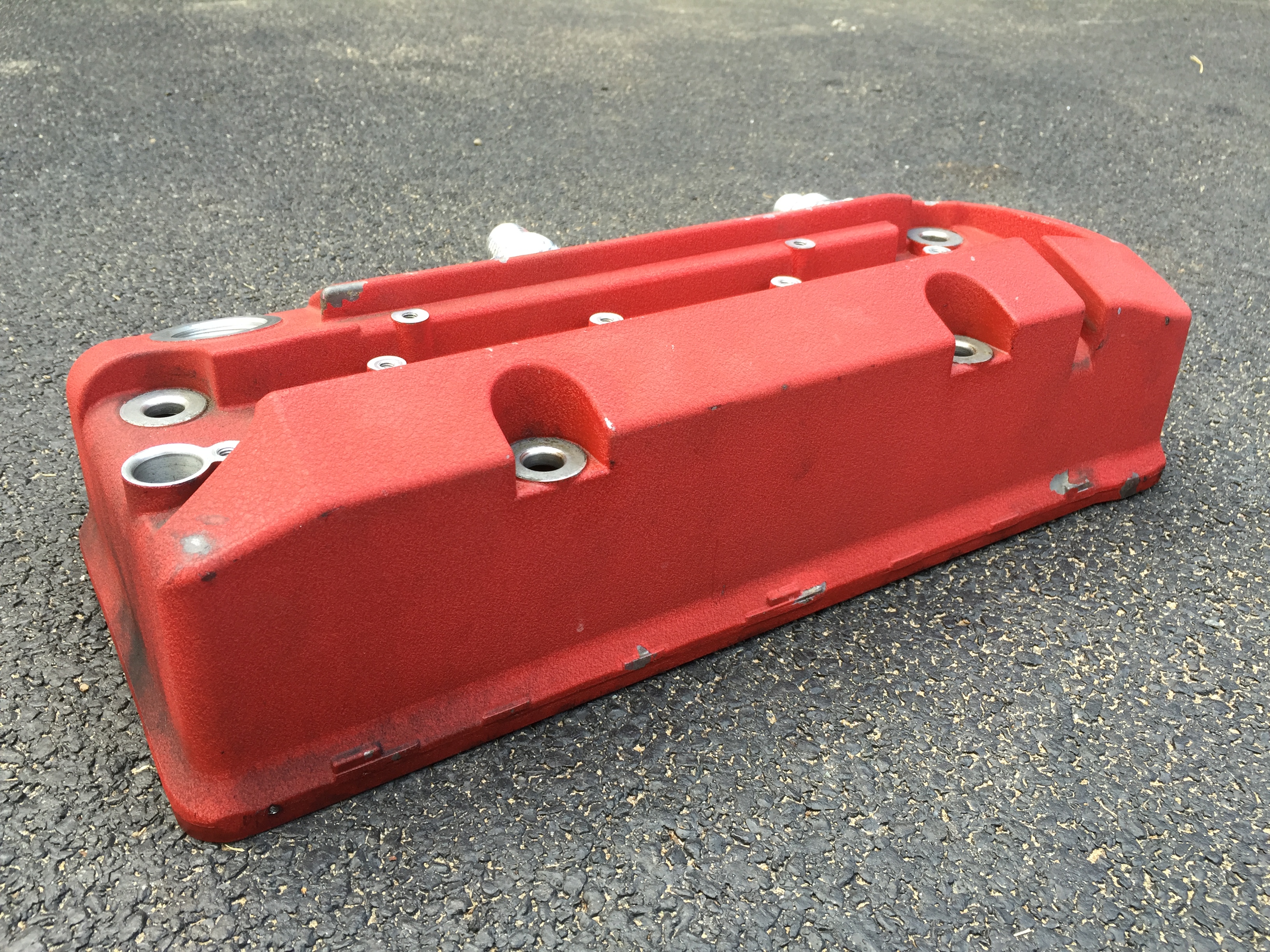 welded valve covers