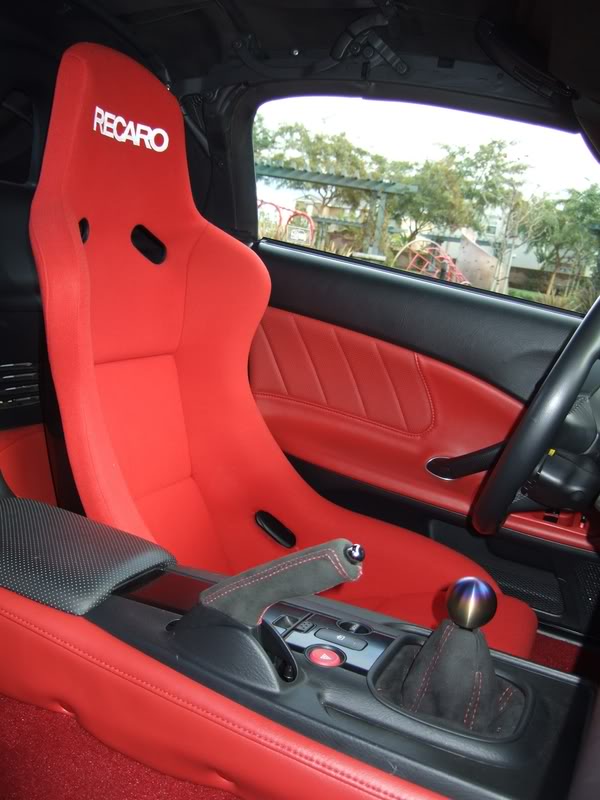 Name:  2007_1219recaro0015.jpg
Views: 576
Size:  68.5 KB