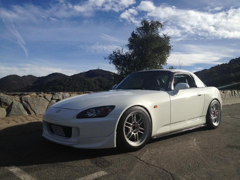 Honda s2000 Red White Wheels