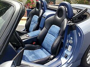 Interior finished&#33; Blue suede in Suzuka blue S2K&#33;-wpavapyh.jpg