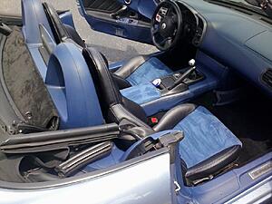 Interior finished&#33; Blue suede in Suzuka blue S2K&#33;-xy2kz9zh.jpg