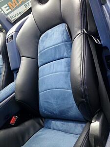 Interior finished&#33; Blue suede in Suzuka blue S2K&#33;-mipery8h.jpg