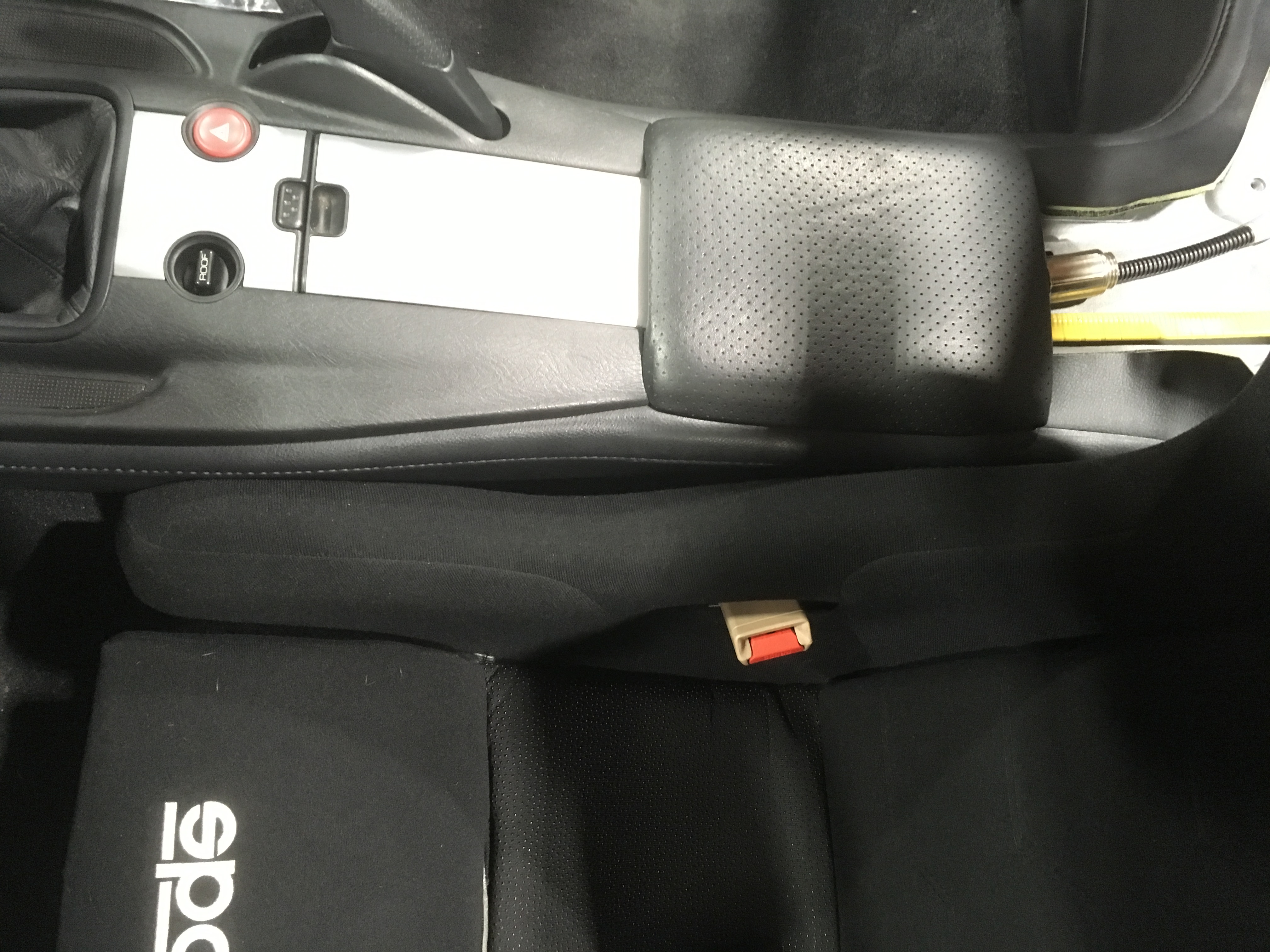 Bolt-in Car Seat Belt Extender